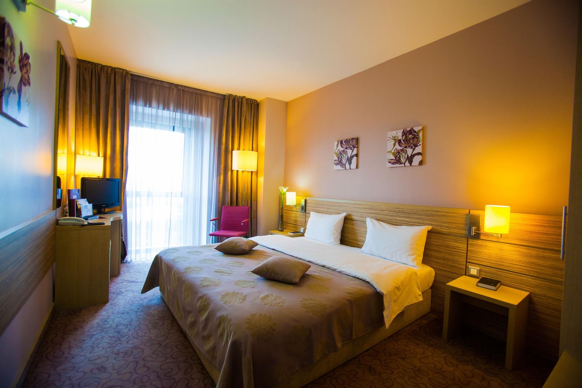Rin Grand 4* Bukarest