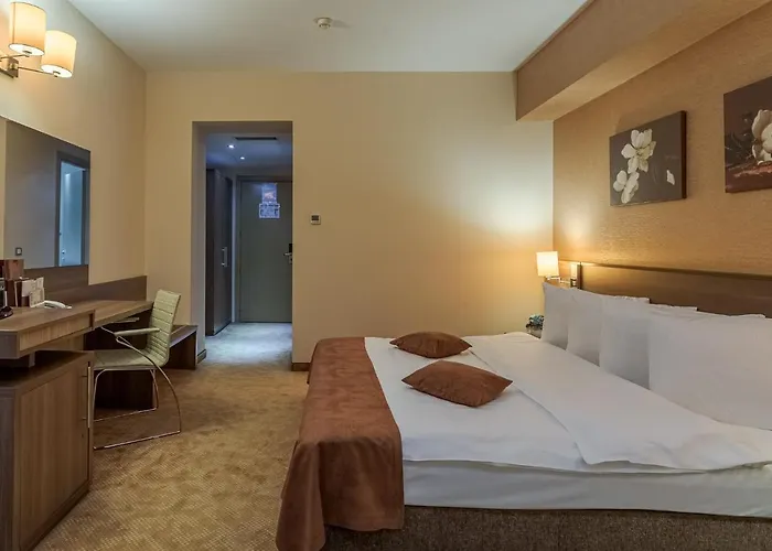 Rin Grand Hotel