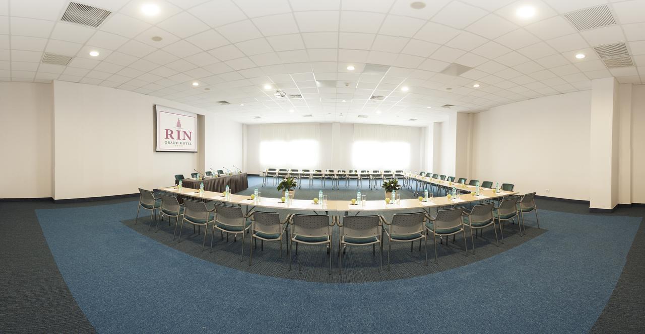 Hotel Rin Grand